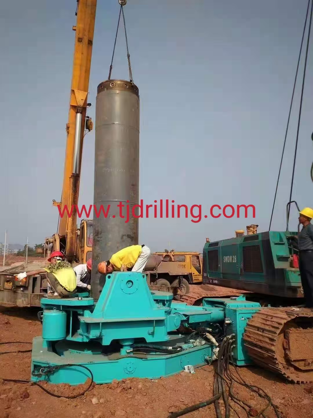 Casing Oscillator Foundation Drill Rig Type Od1200mm Connect on Soilmec Sr60 Rotary Rig for Cased Bored Pile Foundation 