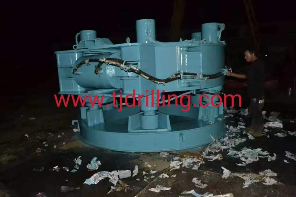1800mm Hydraulic Casing Extractor with Diesel Engine Power Pack for Pull out Secant Pile Double Wall Casing for Bored Pile Foundation Work