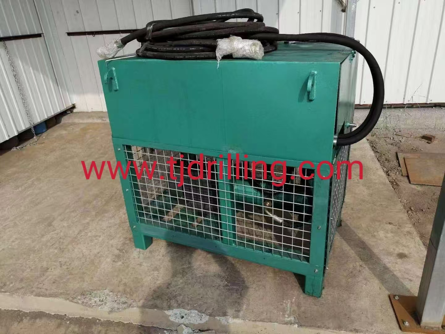 16inch Hydraulic Casing Extractor Od403mm Used for Piling Water Well Drilling Ming Exploration