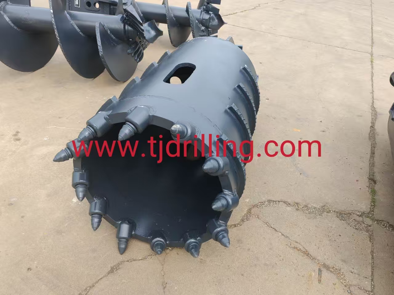 800mm core barrel with round shank chisel b47k19h used for 50-100mpa hard rock in bored pile foundation work
