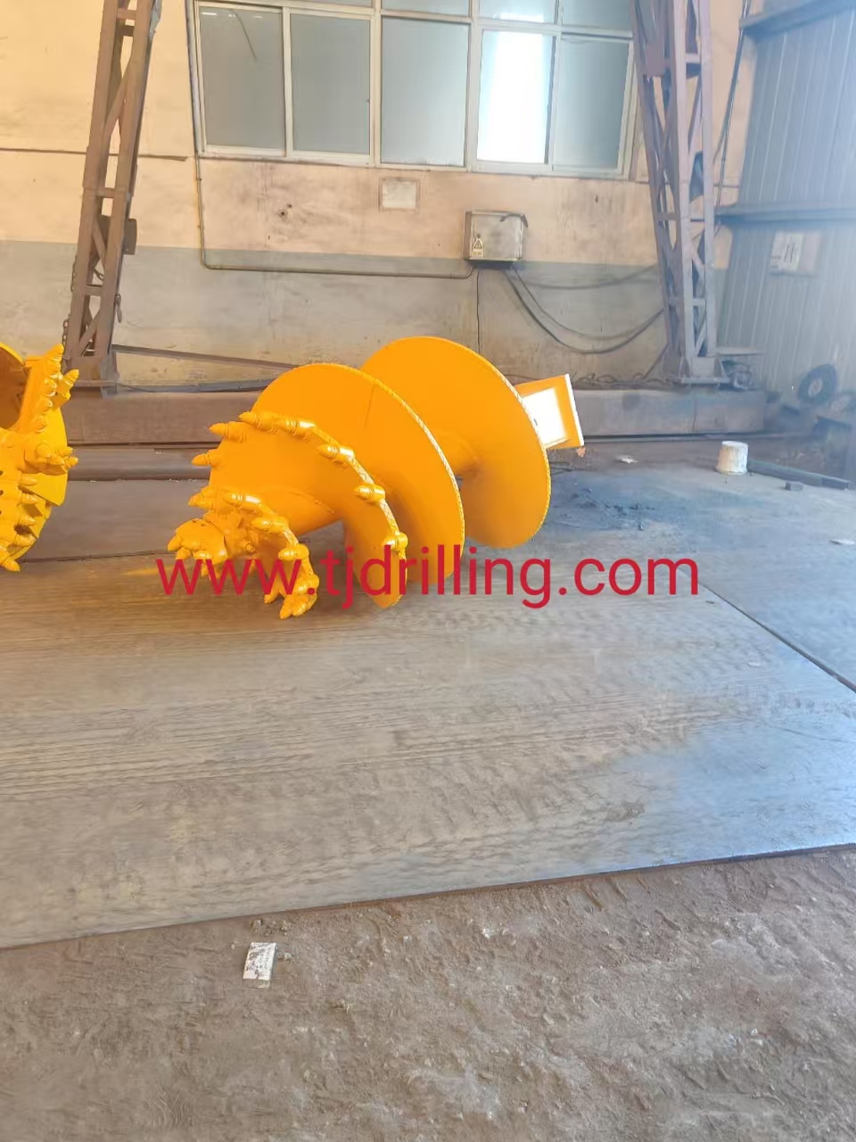 1000mm Double Cut Conical Rock Auger with Casted Kelly Box Used for Bored Pile Foundation Work Match Bauer-Bg Soilmec Ca