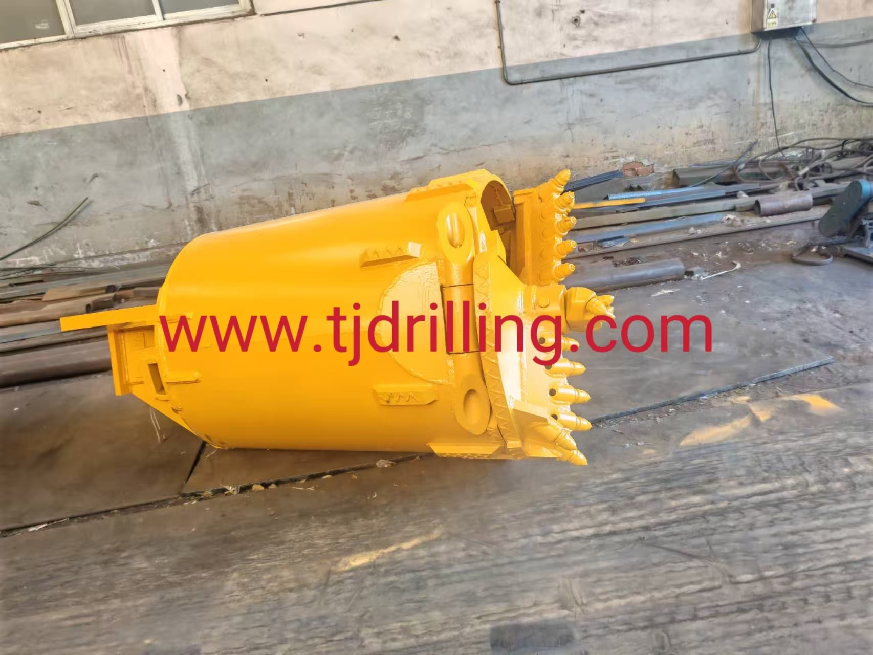 1000mm Double Cut Rock Bucket with Casted Kelly Box Used for Bored Pile Foundation Work Match Bauer-Bg Soilmec. Casagran
