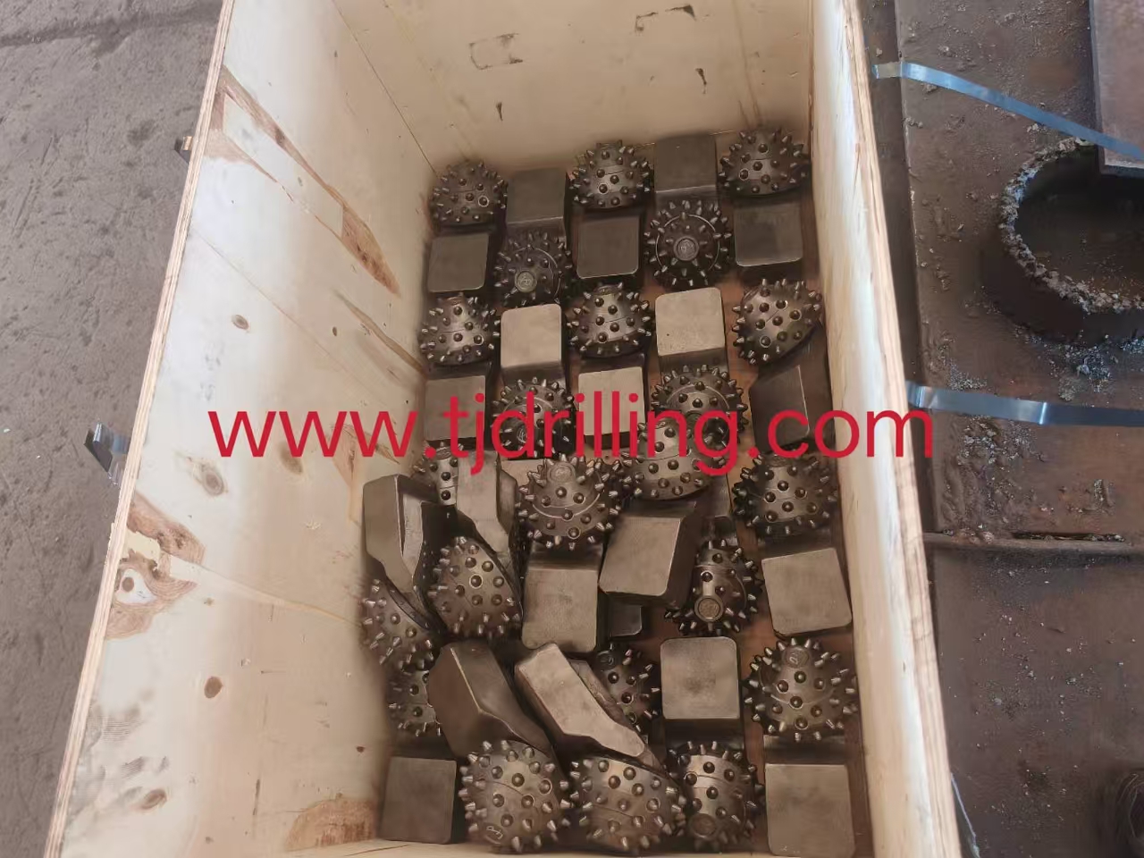 8.5inch Single Roller Bit IADC 637 or IADC 737 Used for 100MPa Hard Rock for Roller Bit Core Barrel