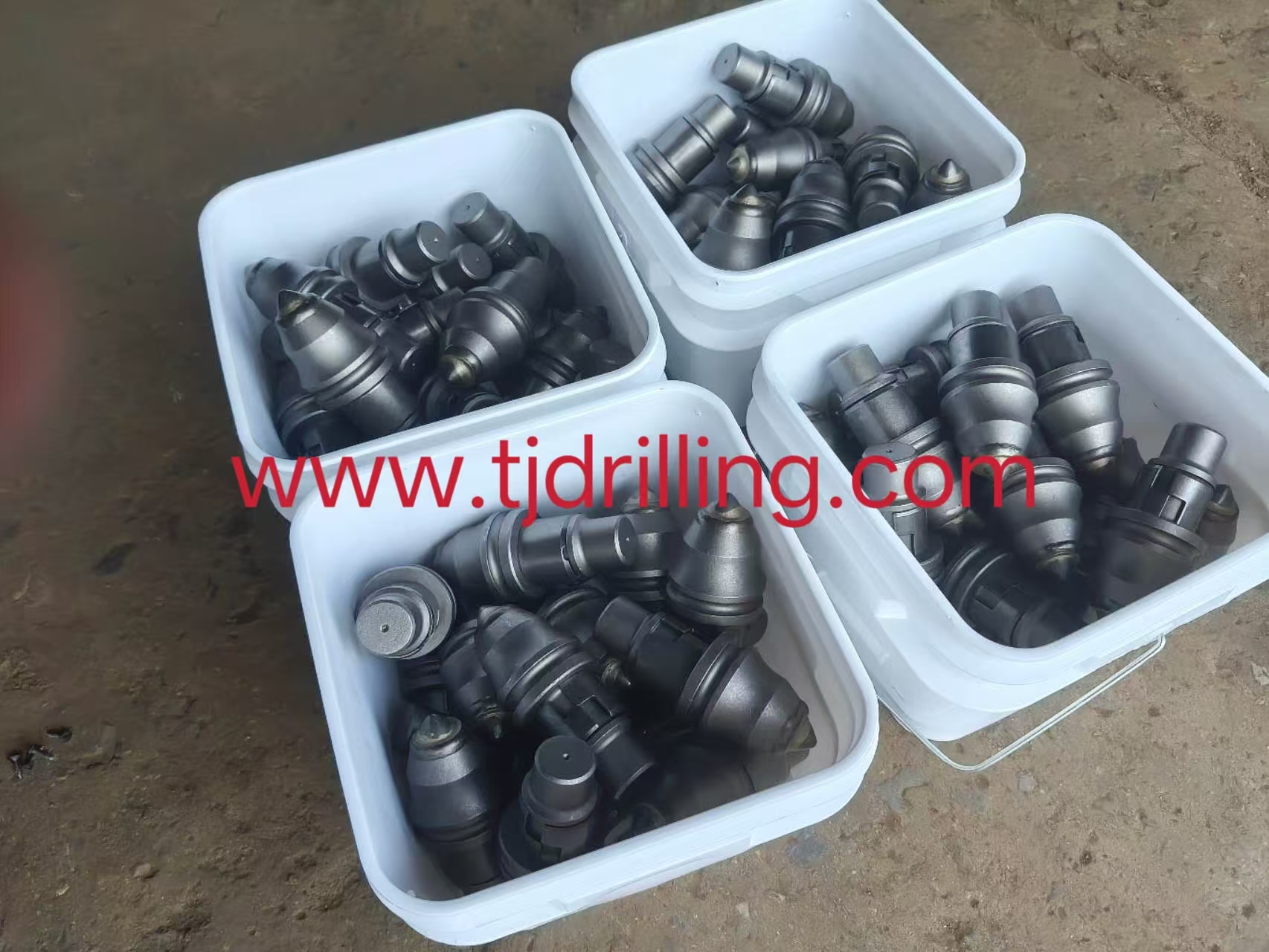 Round shank chisel bkh47 for soilmec rock drill bucket for pile foundation work