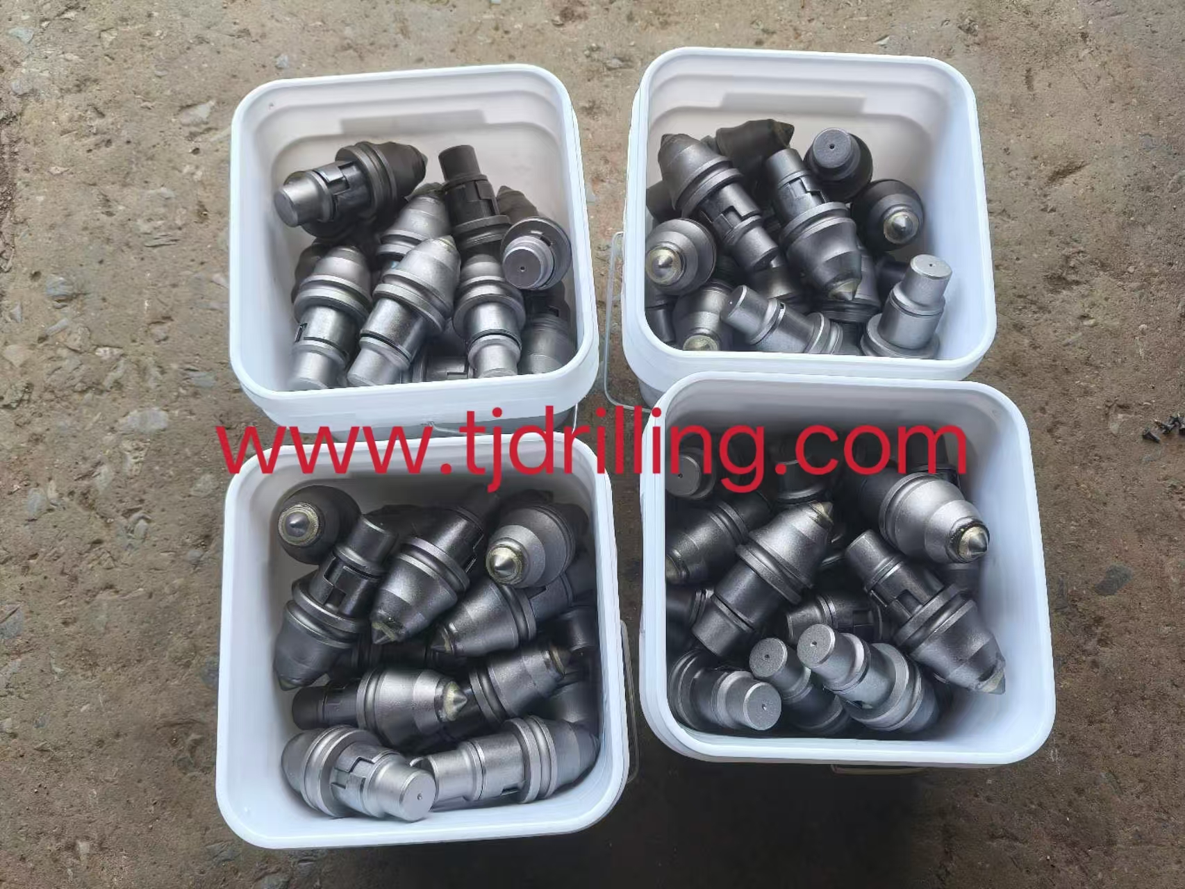 Drilling tips b47k22h for bauer-bg rock drill bucket for pile foundation work