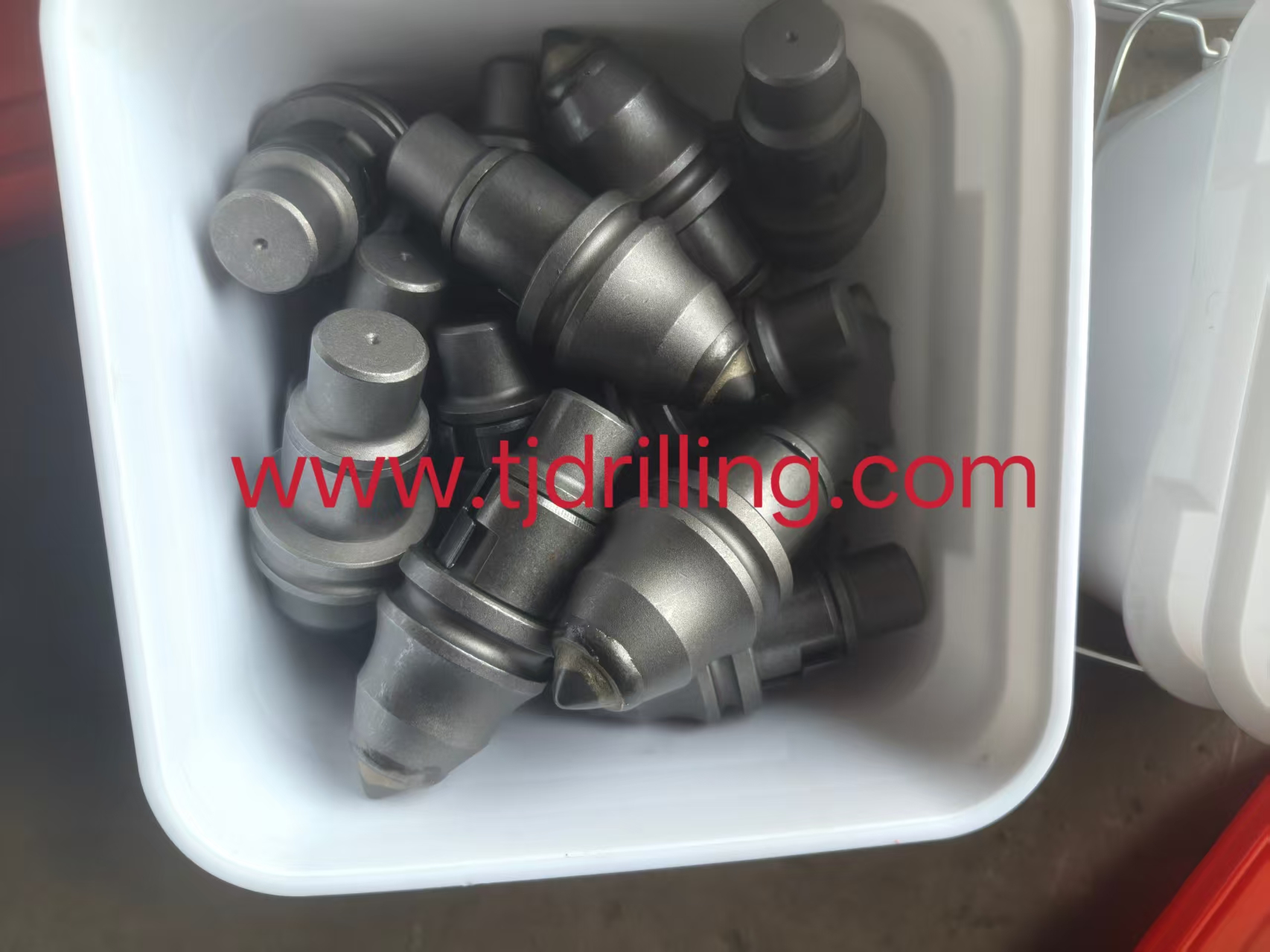 Drilling tips b47k22h for bauer-bg rock drill bucket for pile foundation work