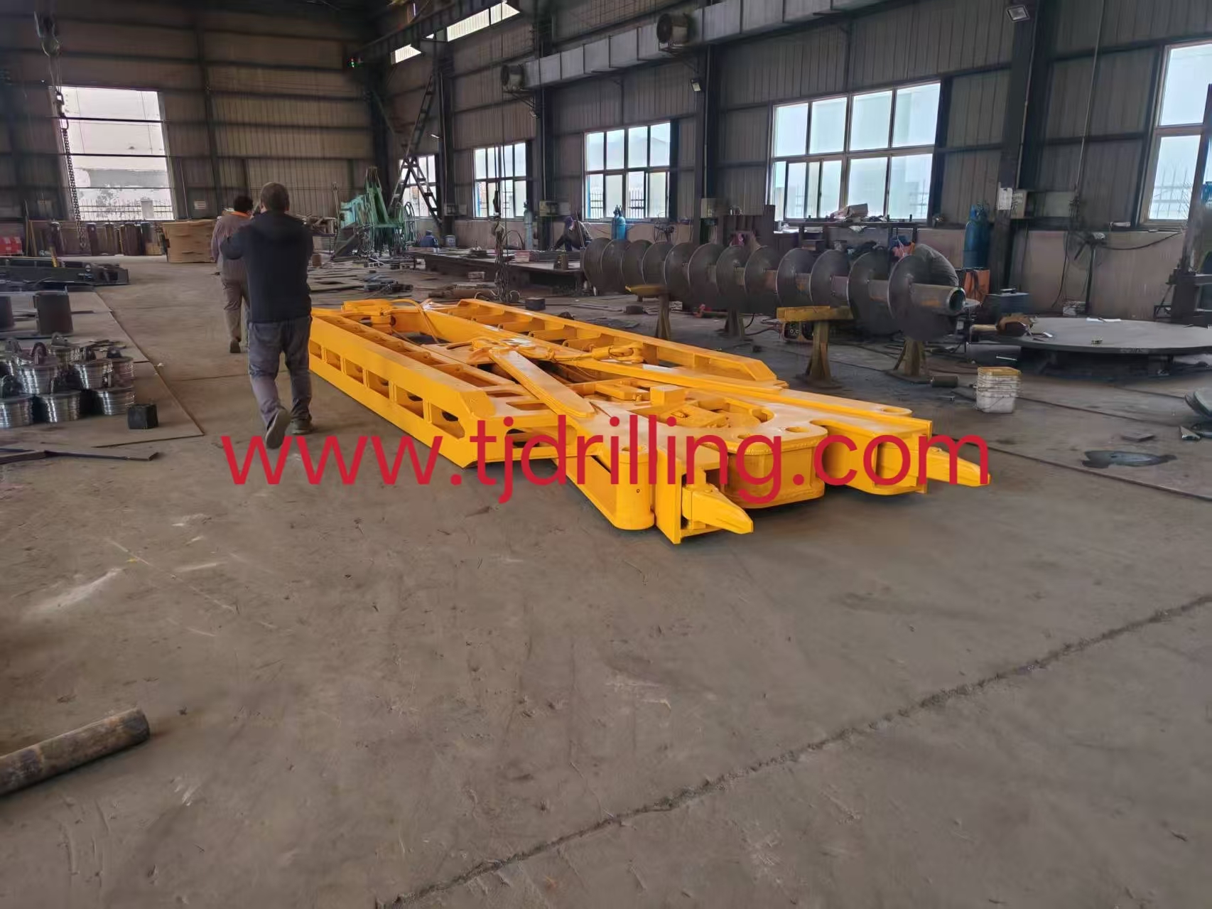 Diaphragm wall grabs