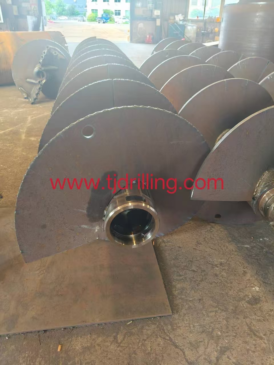 600mm Cfa Auger with Bauer-Bg Cfa Connector 254mm Match Bauer- Bg20 Drill Rig for Continuous Flight Pile